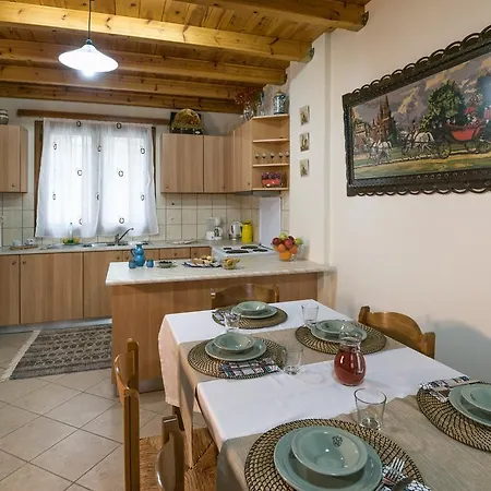 Athina's House Alonai