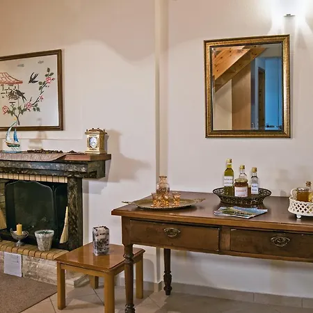 Athina's House * Alonai